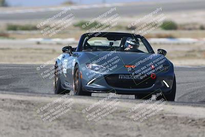 media/Oct-18-2025-Speed Ventures (Sat) [[8b3b7cf525]]/Green/Session 3 (Sunset)/